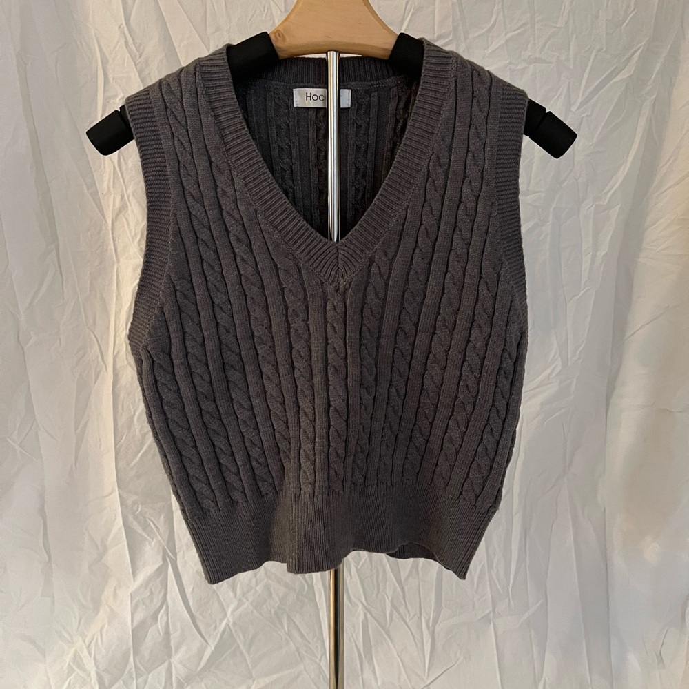 Women’s Hocosit sleeveless vest